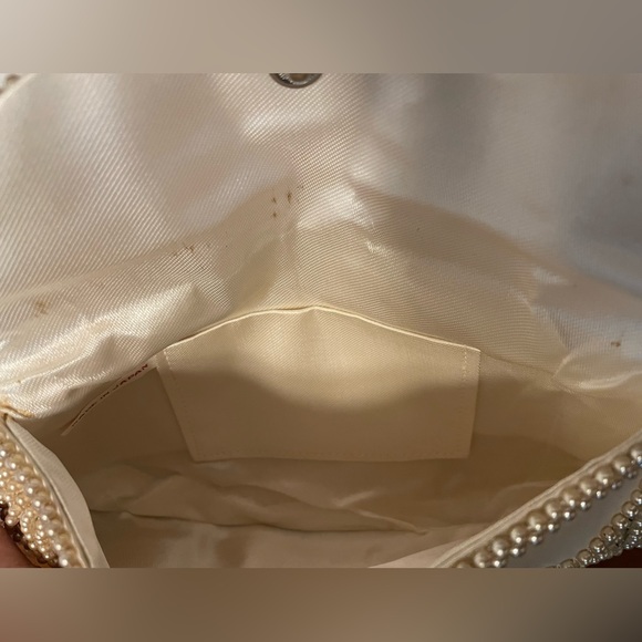 Vintage Pearl & Rhinestone Beaded Clutch - Picture 4 of 7